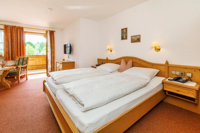 Apartment Gaestehaus Beim Foidlmoar Familie Hoeflinger Reit im Winkl